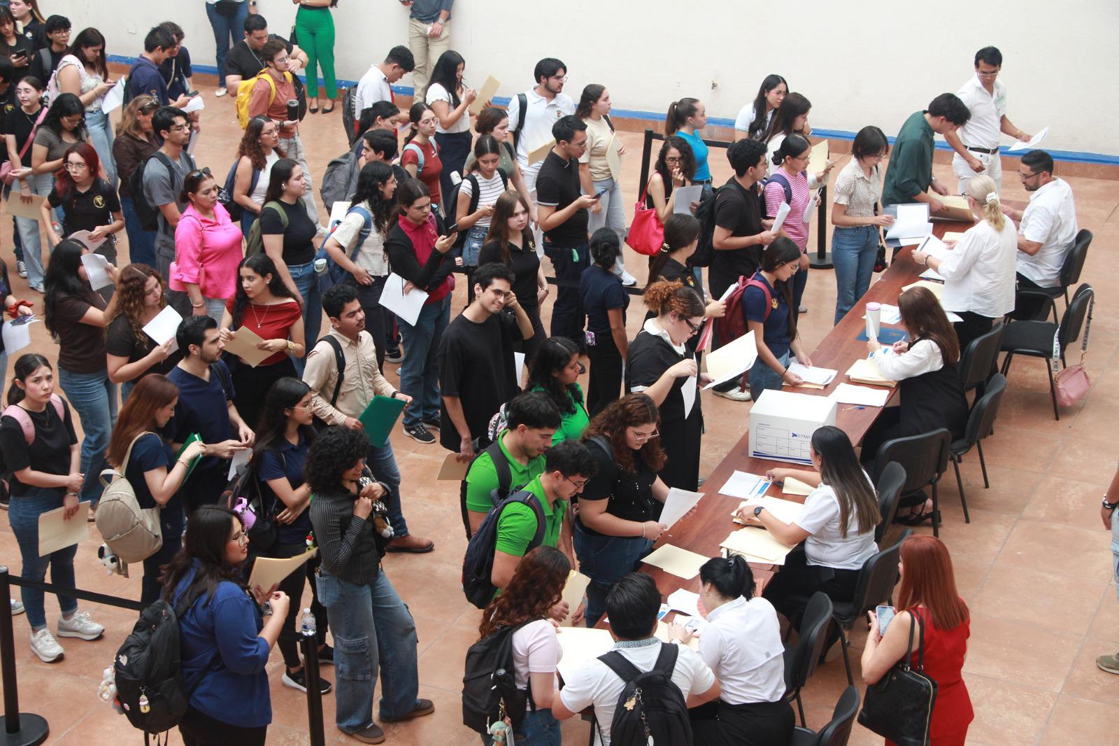 $!Da la UAS cálida despedida a delegación de 519 estudiantes que participan en el 31° Verano de la Investigación Científica y Tecnológica del Pacífico (DELFÍN)