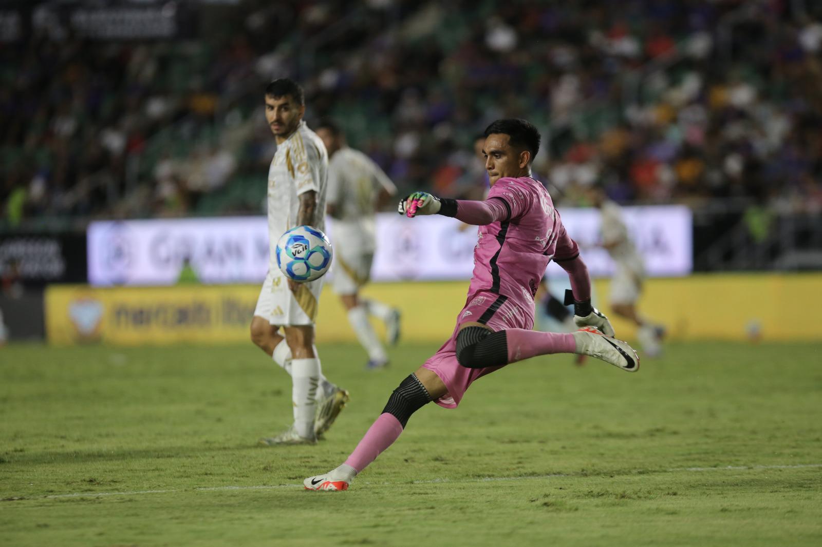 $!Mazatlán FC y Tigres firman un electrizante empate que tuvo expulsiones y goles anulados