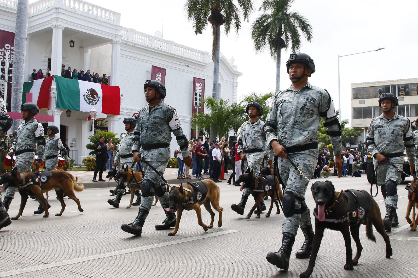 $!Realizan desfile militar en Culiacán por la Independencia de México