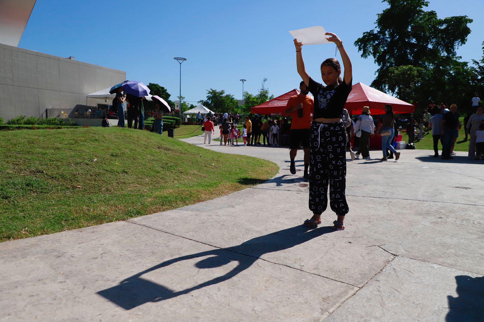 $!Montan festival por eclipse solar anular en el Centro de Ciencias en Culiacán