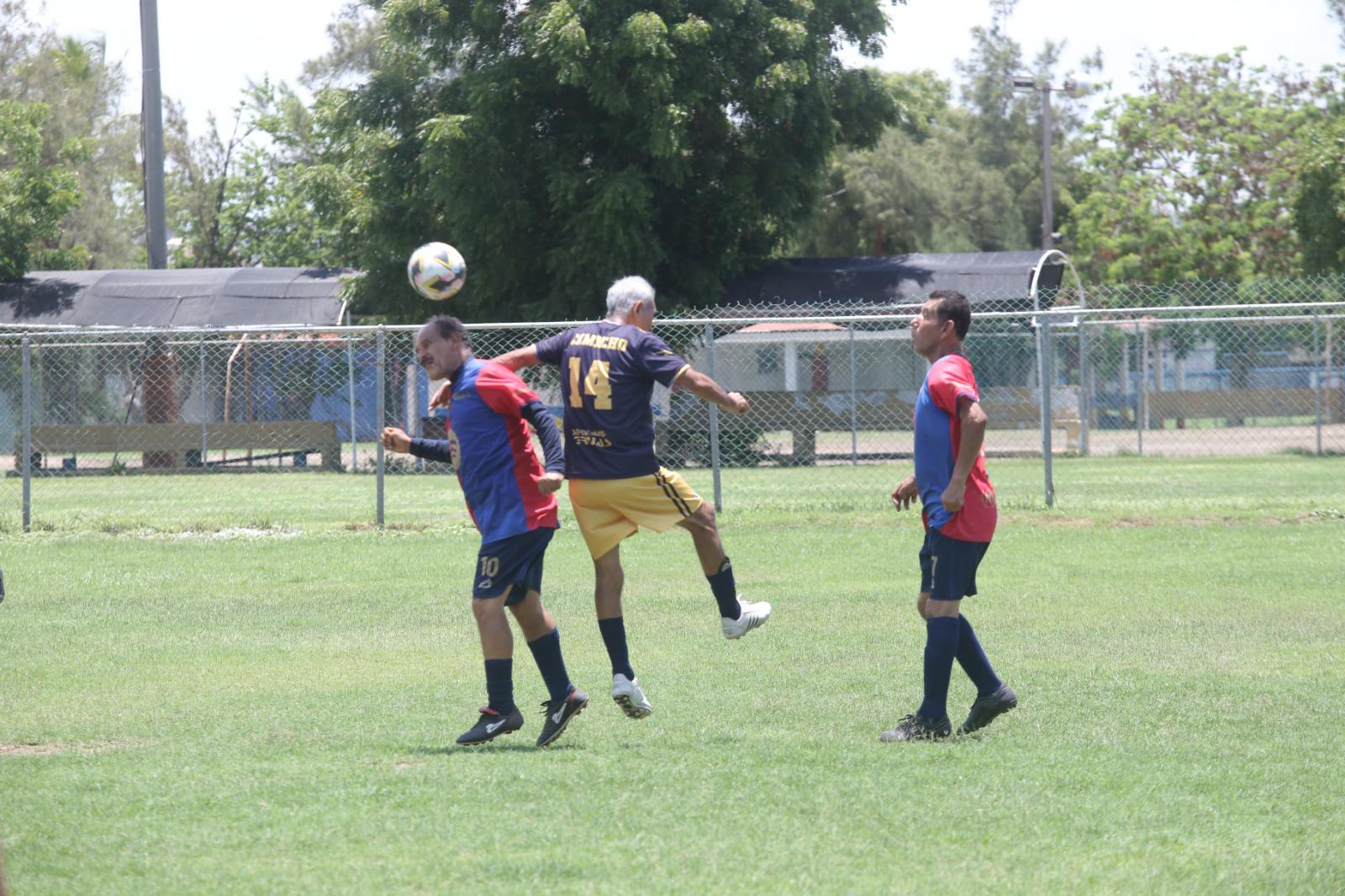 $!Servigrúas se bebe la Copa en Liga Veteranos Platino Plus