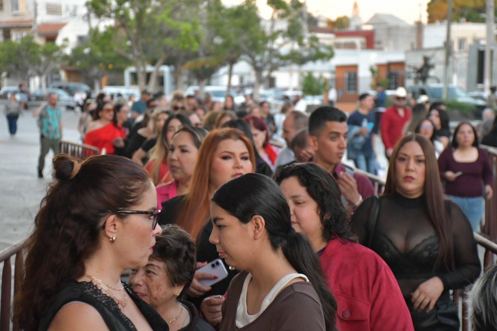 $!Celebra Mazatlán su Carnaval coronando a su Reina, Anahí I