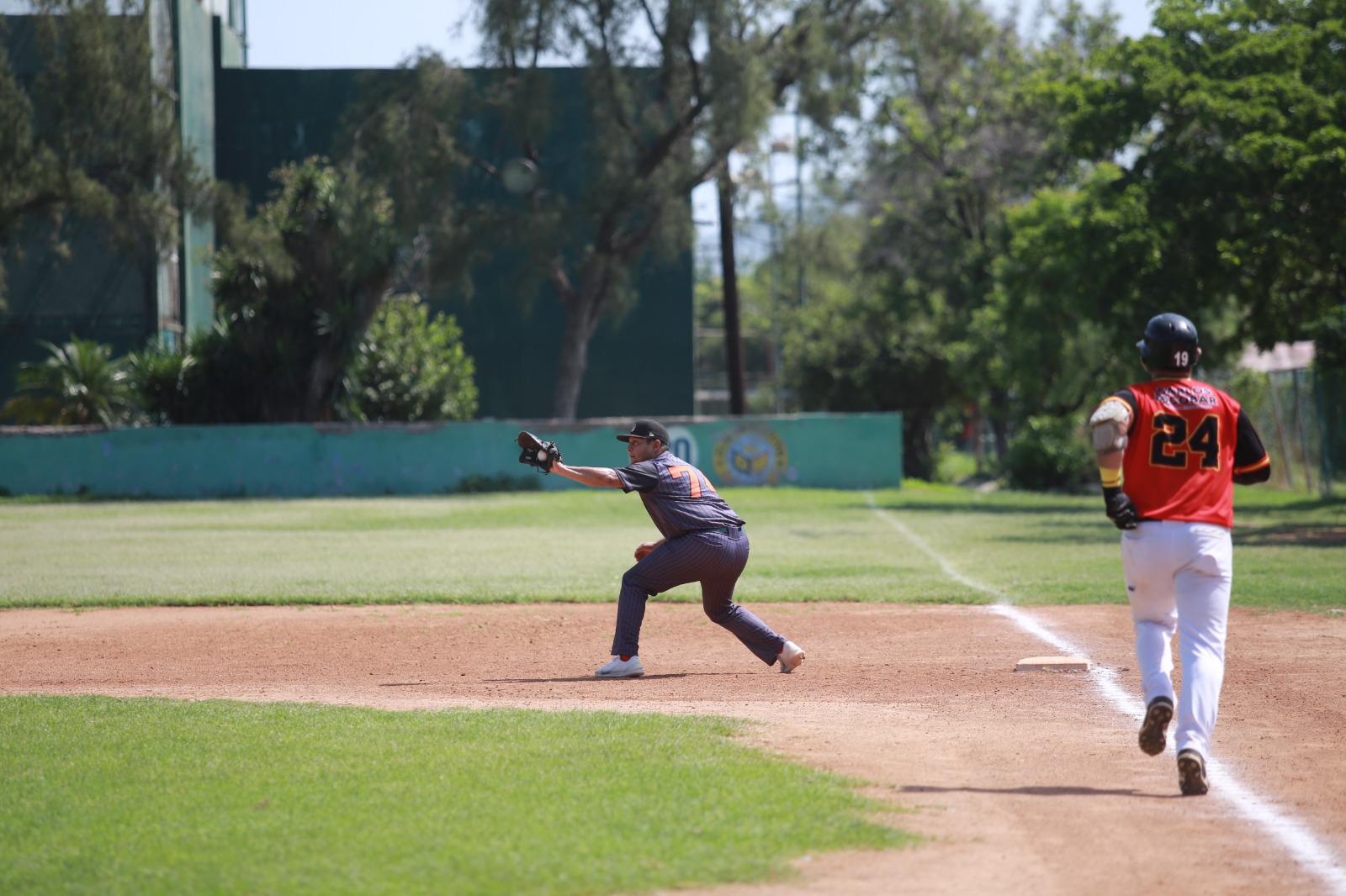 $!SUTERM y Esfuerzo Ciudadano igualan serie en 35 años, en el Muralla