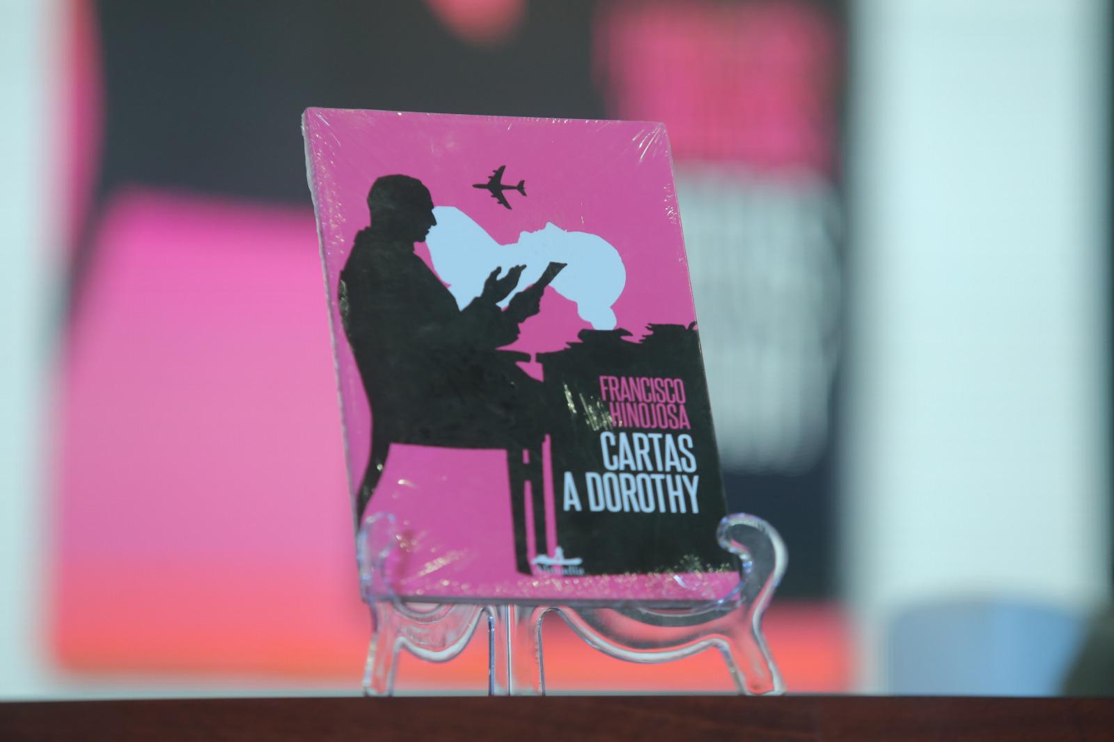 $!Esta es la portada del libro presentado.