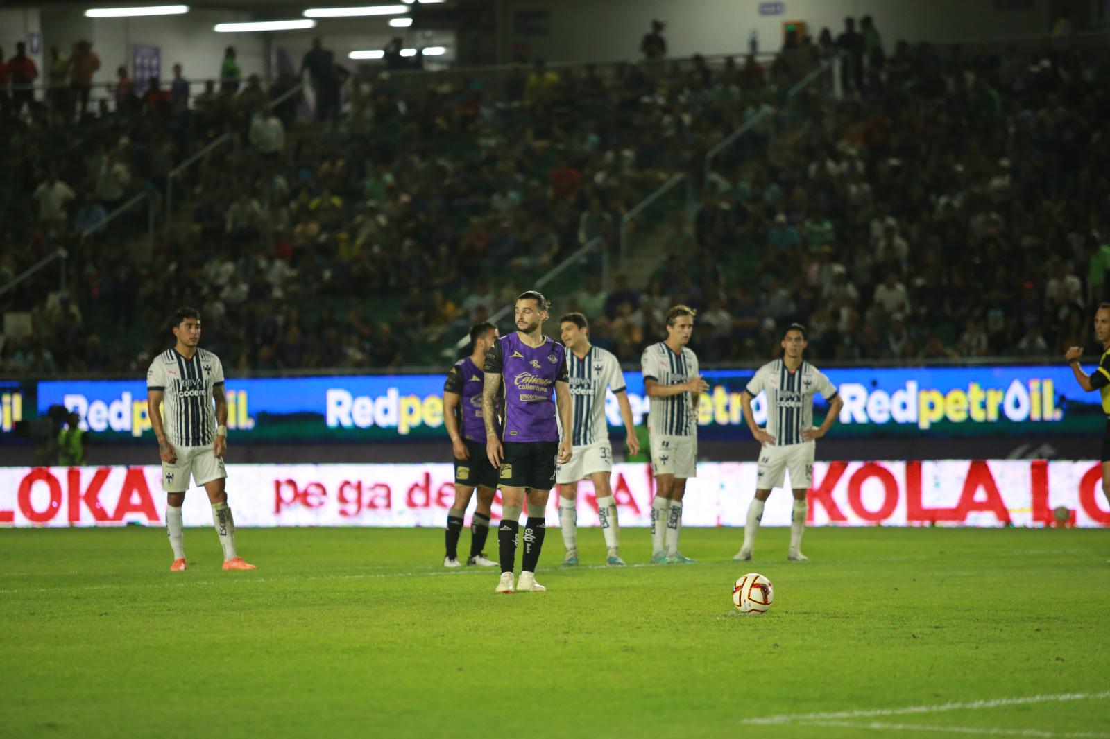 $!Mazatlán se despide con derrota en casa y Monterrey asegura liderato