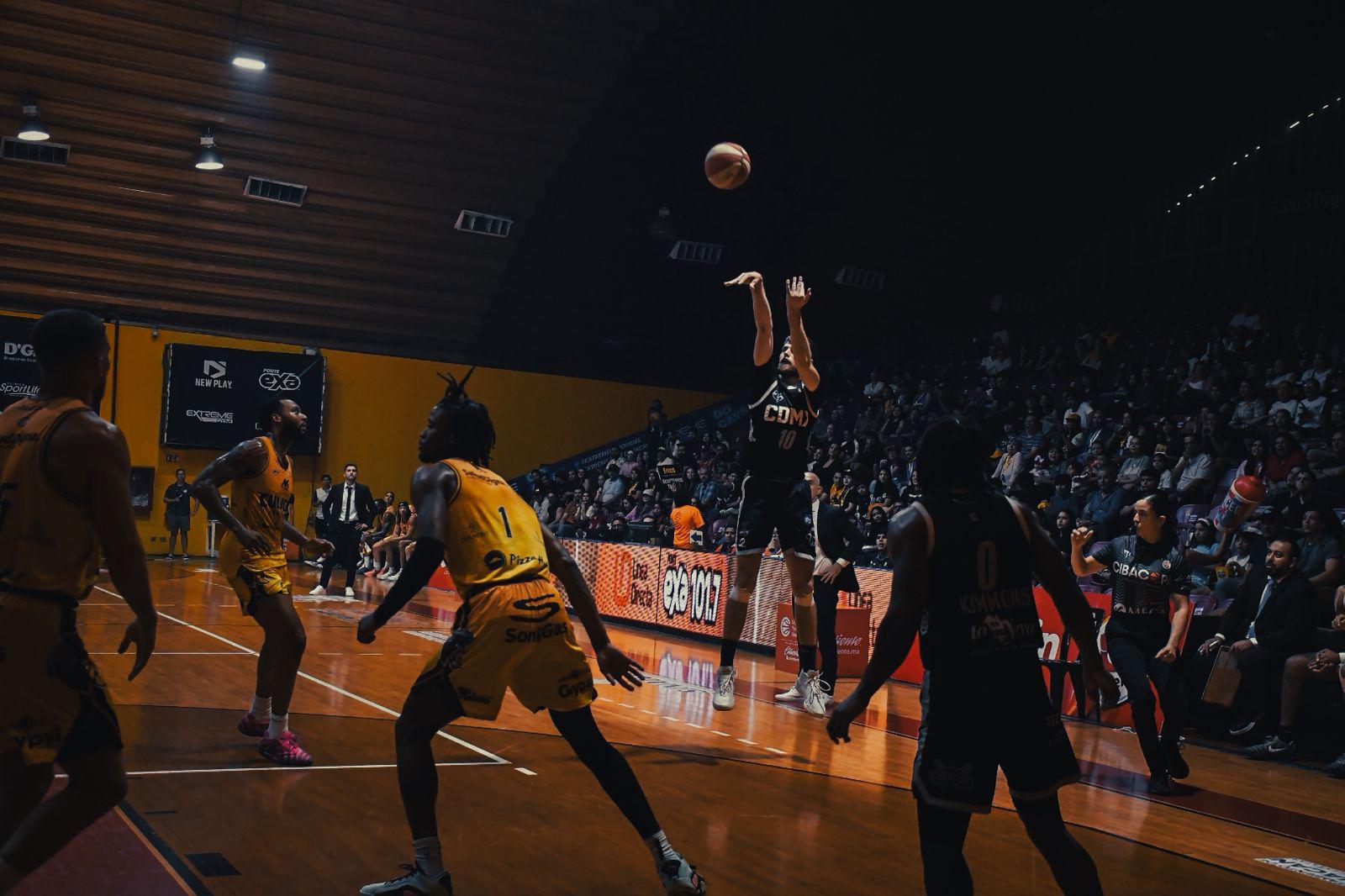 $!Caballeros de Culiacán viene de atrás para vencer a Ángeles de la CDMX