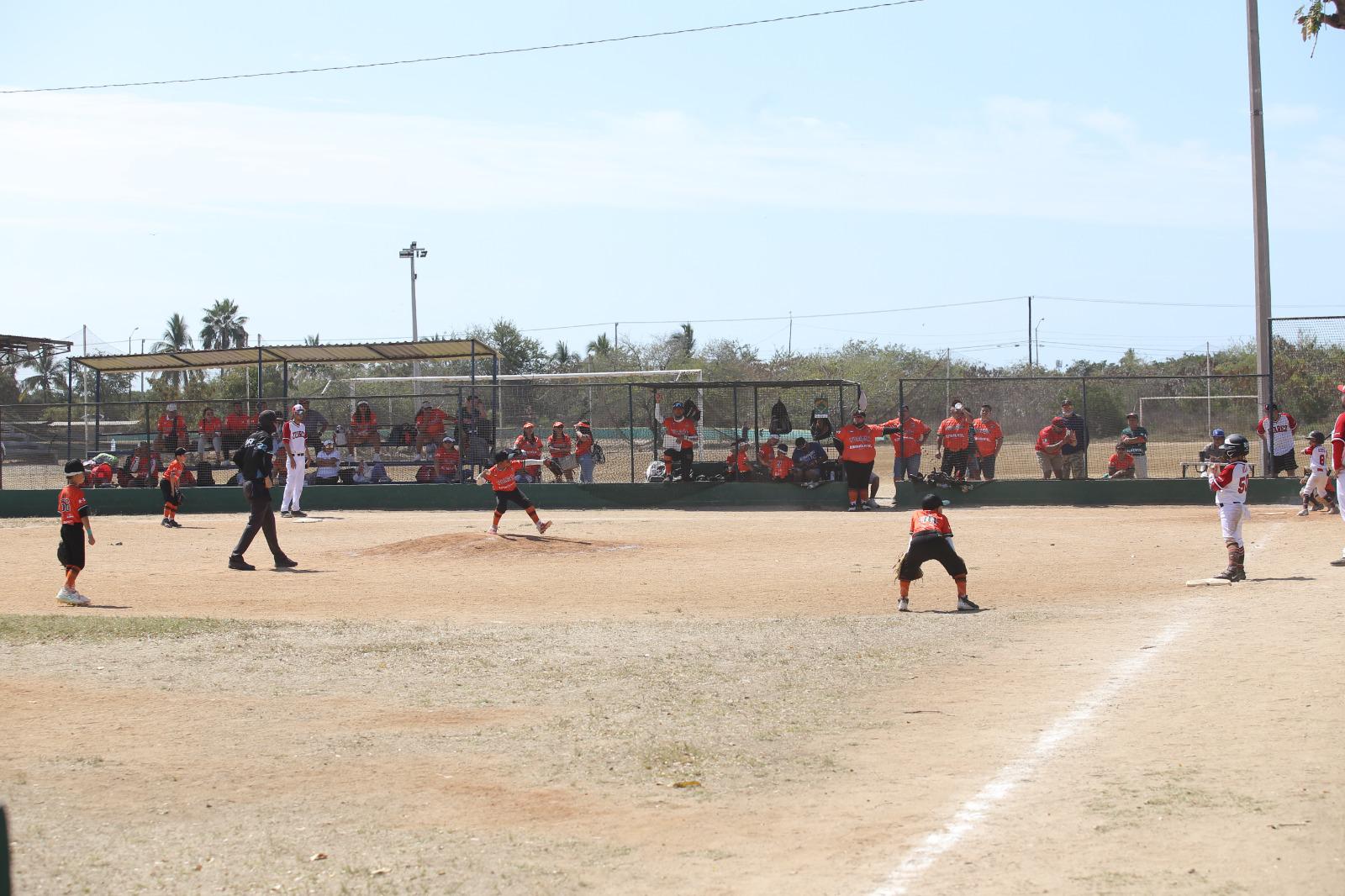$!Región 4 debuta con paliza y sin hit ni carrera en Nacional 7-8 años