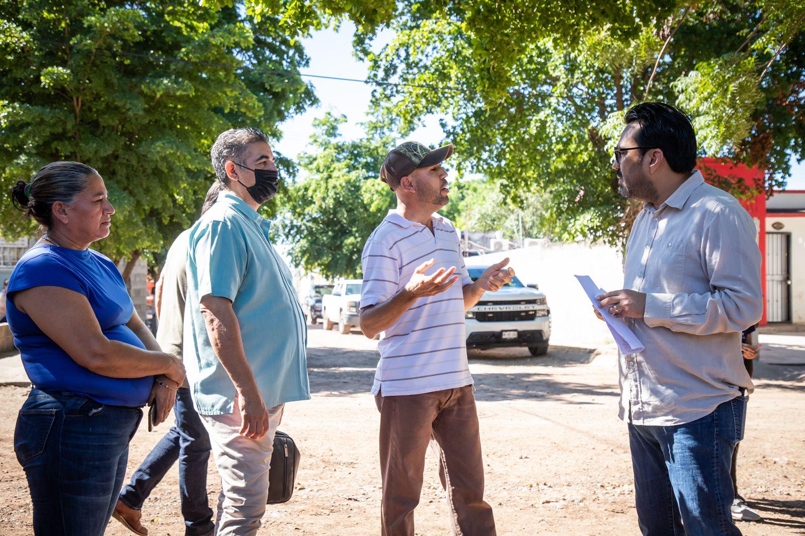 $!Se compromete Alcalde de Culiacán a rehabilitar la colonia Jardines de la Sierra