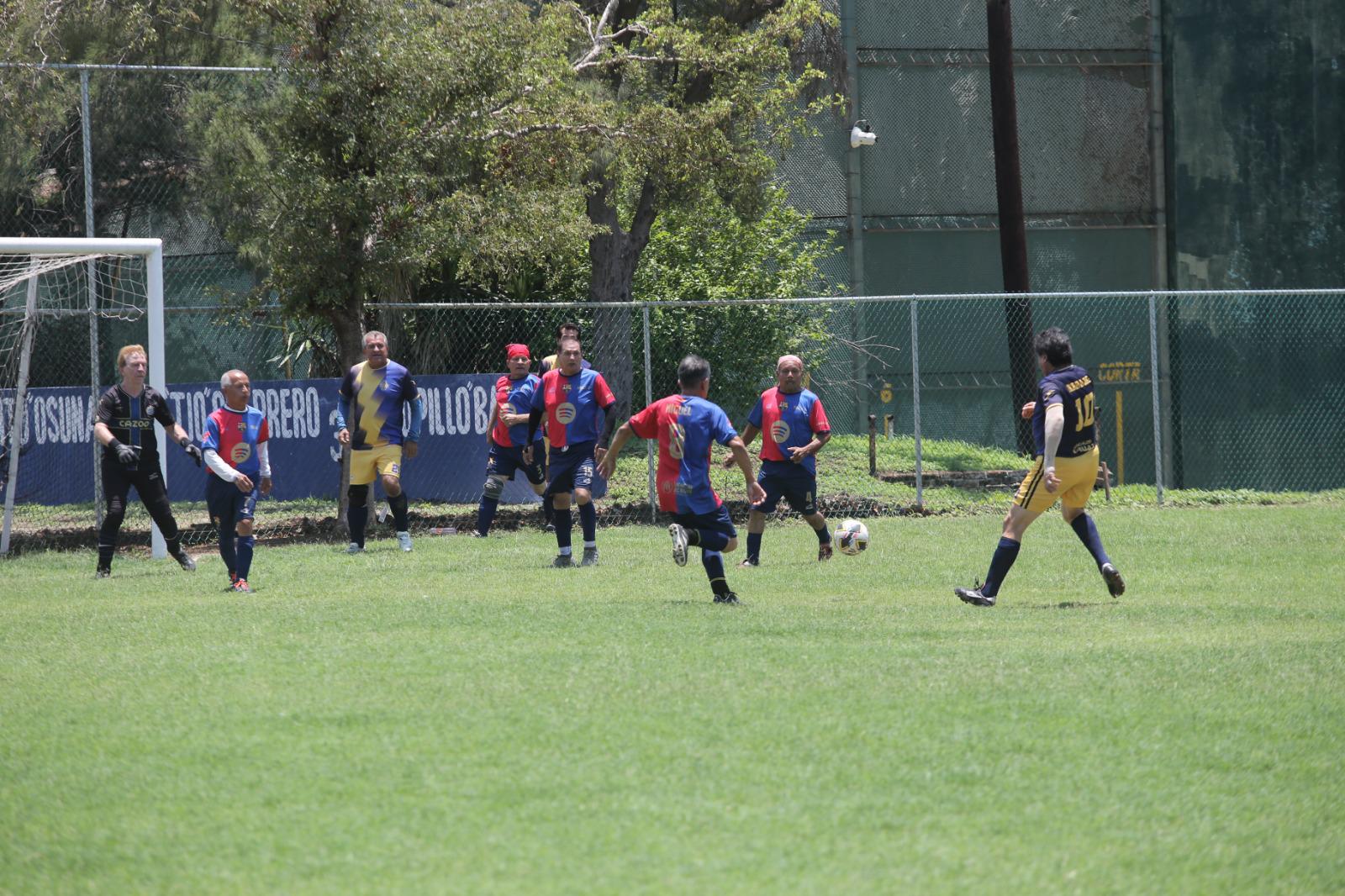 $!Servigrúas se bebe la Copa en Liga Veteranos Platino Plus