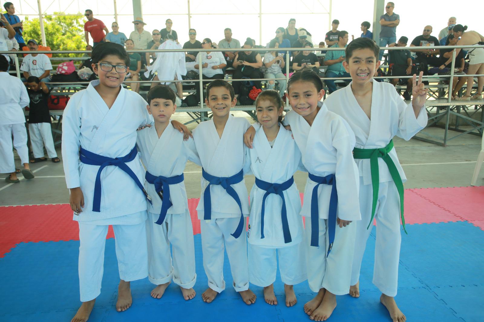 $!Leonardo Sánchez, José Gustavo García, Luis Alejandro Hernández, Hanna Valeria Silva, Ian Tadeo Bustamante y Dilan Kaleb Peña.