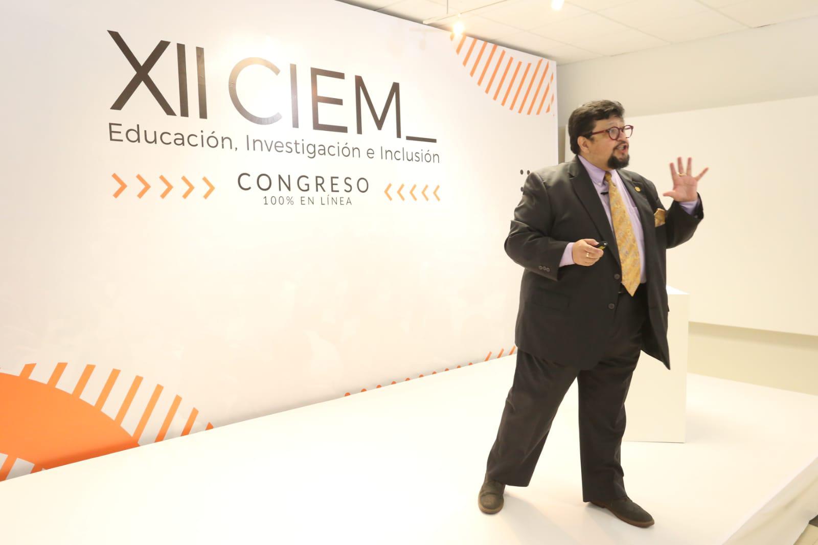 $!En Colegio Valladolid, de Mazatlán, inauguran 12 Congreso Internacional Educativo Multidisciplinario