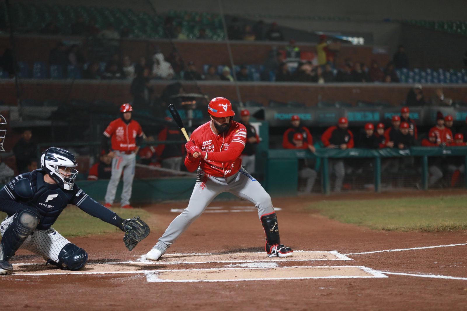 $!Brazo de Torres-Pérez y bateo oportuno llevan a Venados al triunfo ante Sultanes