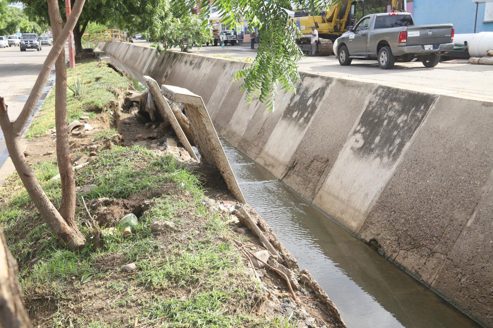 $!Tiene red de colectores de drenaje en Mazatlán más de 180 puntos colapsados: Alcalde