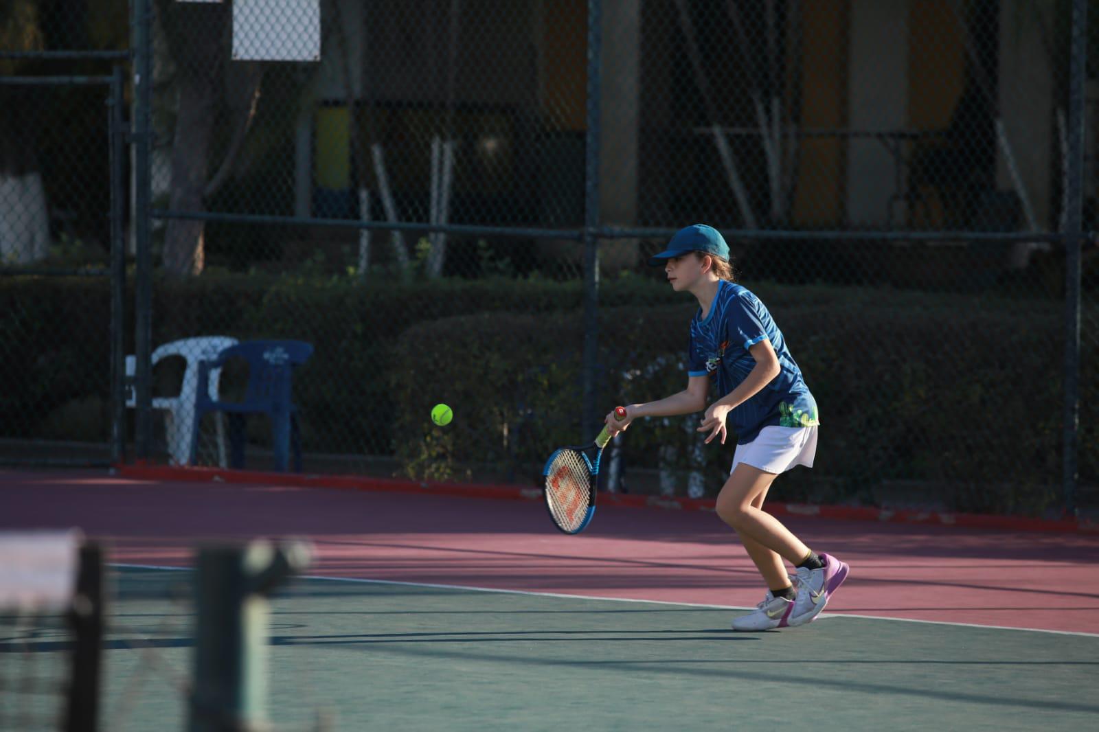 $!Interesantes partidos se viven en Torneo de Afiliación de Tenis, en Club Britania