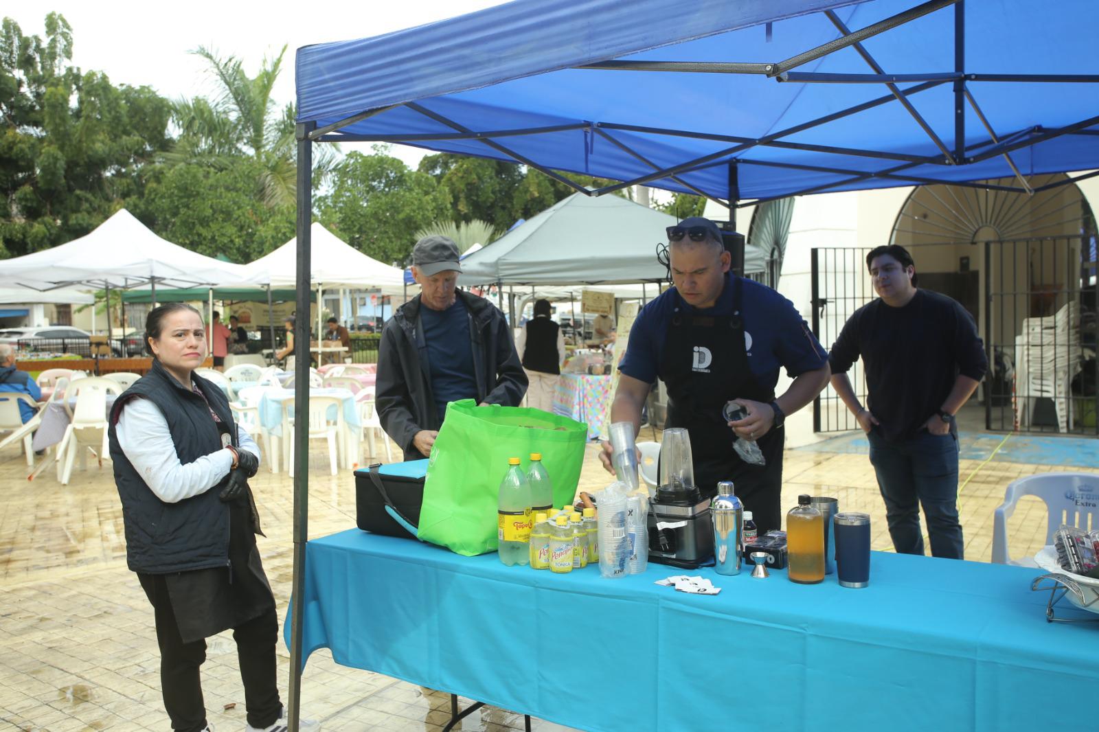$!Mercado Orgánico realiza degustación de bebidas saludables hechas a base de frutos y colágeno marino