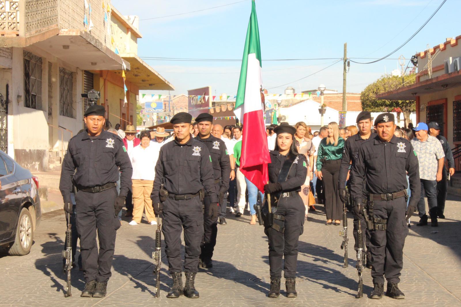 $!Desfilan en Rosario por el día de la Bandera