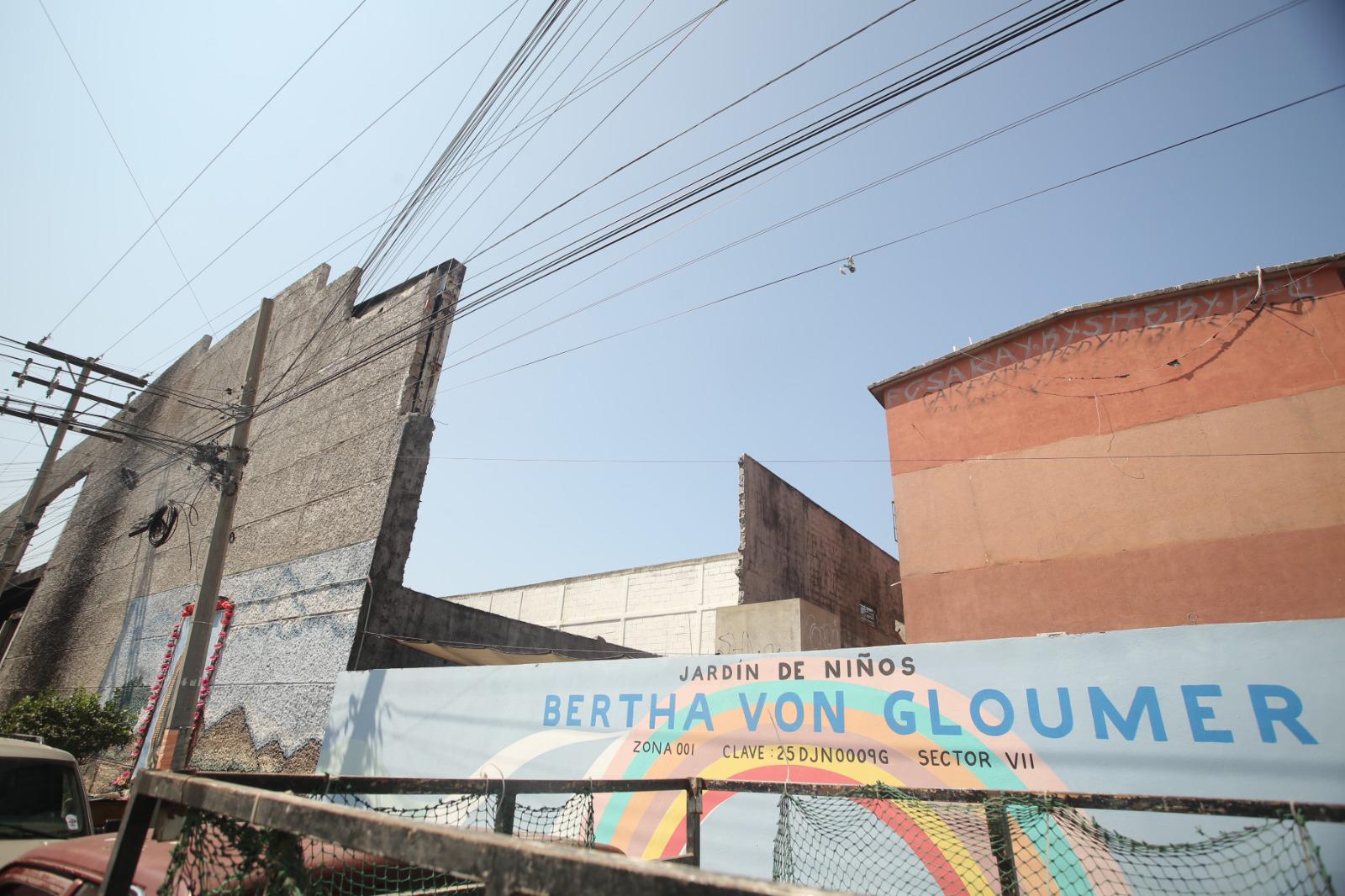 $!Abandono, basura y malos olores se apoderan de las viejas instalaciones de la tienda del ISSSTE