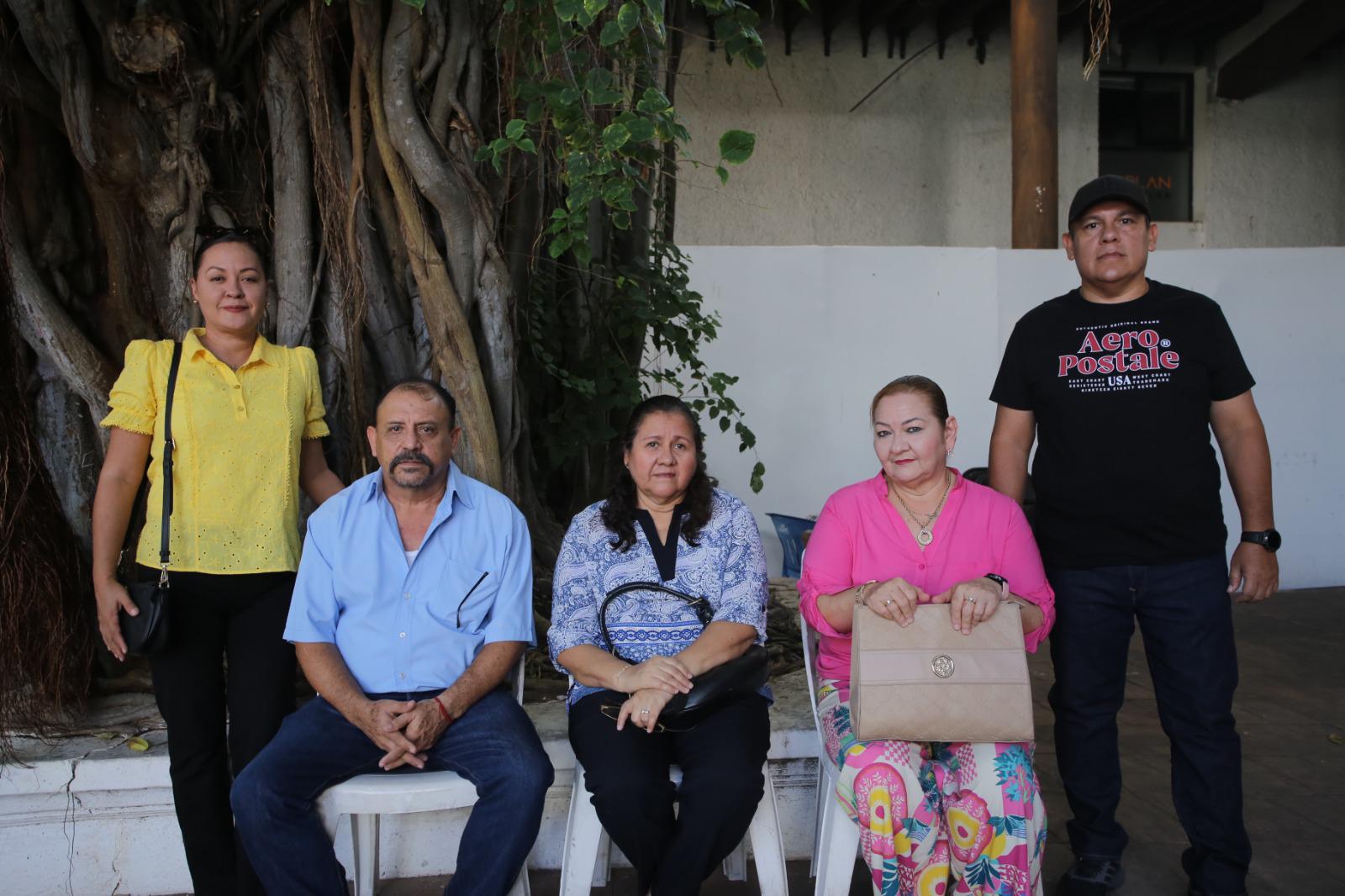 $!Jessica López, Fernando Valdez, Lorena Tirado, Ruth Soto y el maestro Manuel Tirado.