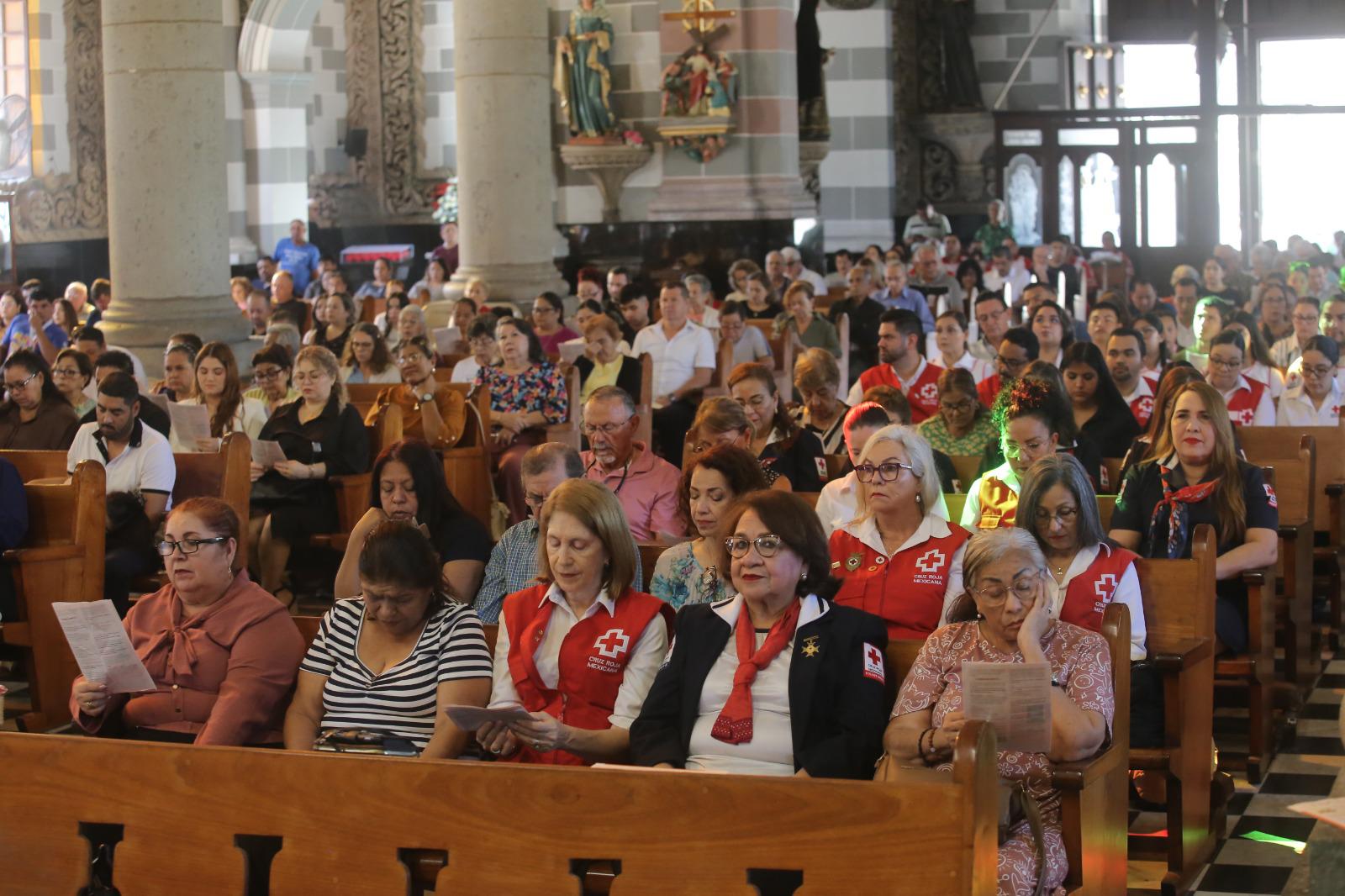 $!Obispo de Mazatlán invita a colaborar en la Colecta Nacional de la Cruz Roja Mexicana