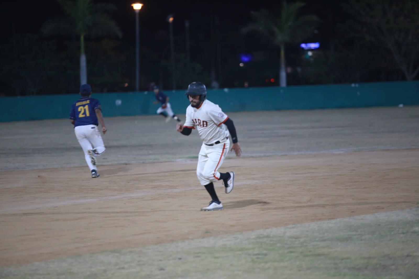 $!Vuela Bird en lo alto del Beisbol de Primera Fuerza
