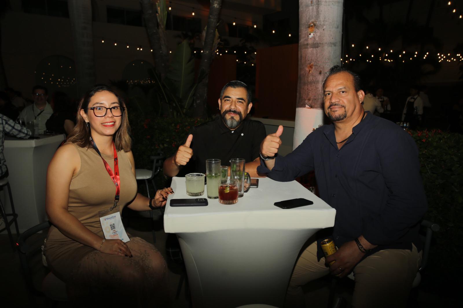 $!Citlali Ruiz, Édgar Martínez y Juan Carlos Wario.