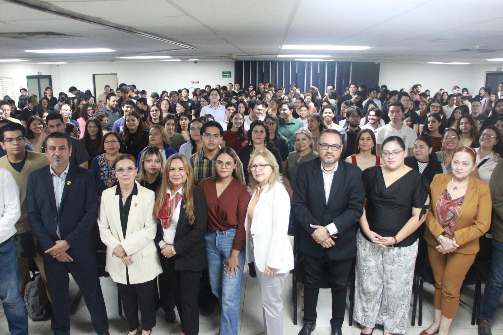 $!Da la UAS cálida despedida a delegación de 519 estudiantes que participan en el 31° Verano de la Investigación Científica y Tecnológica del Pacífico (DELFÍN)