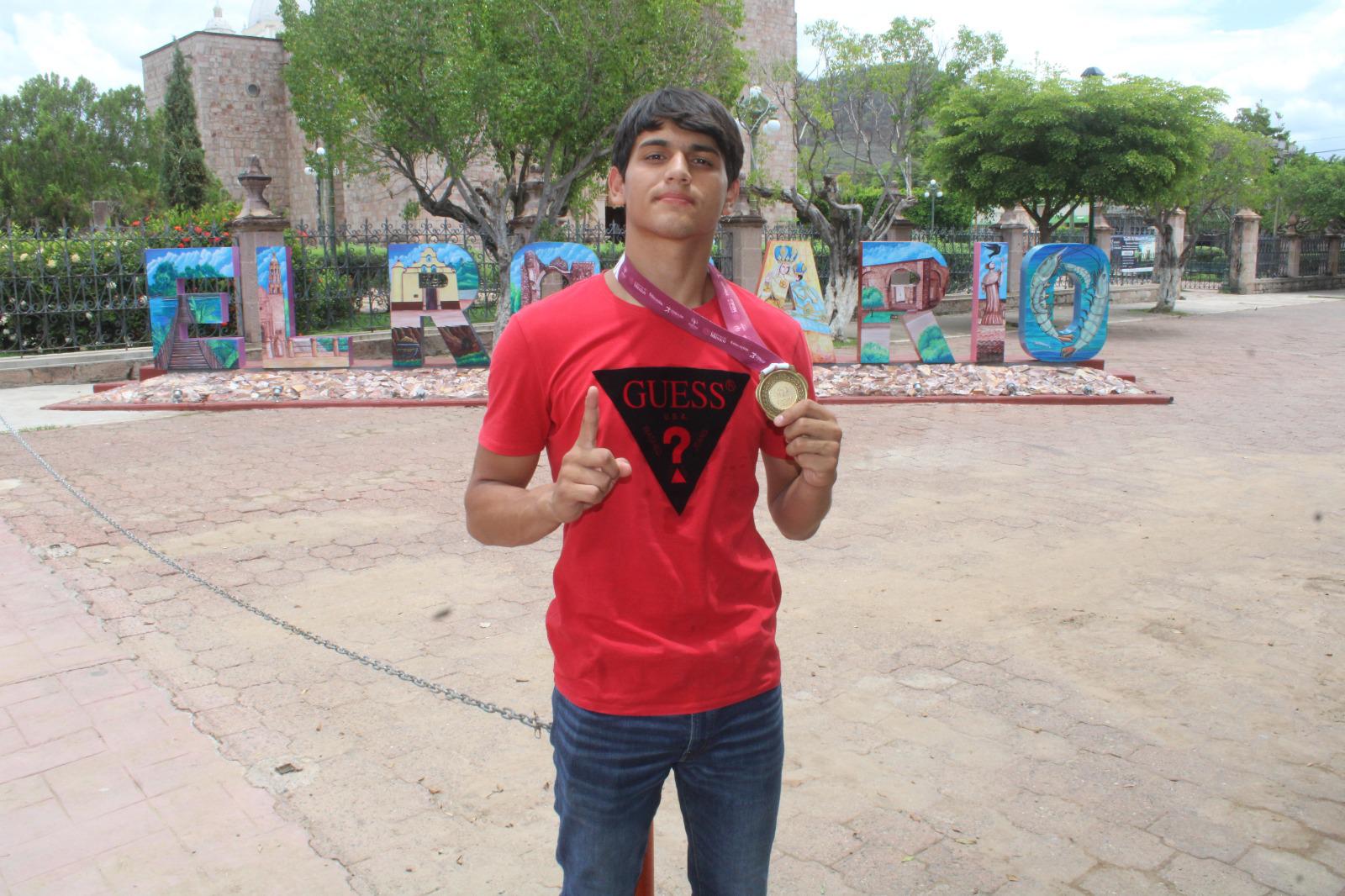 $!Rubén Omar Corona, de Rosario al oro nacional: una historia de perseverancia en el tatami