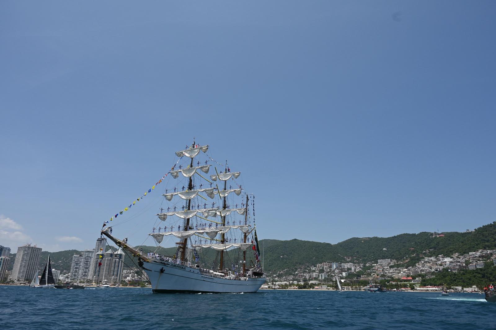 $!Zarpa el Buque Escuela Velero ARM. ‘Cuauhtémoc’ para iniciar el Crucero de Instrucción ‘Pacífico Norte 2026’