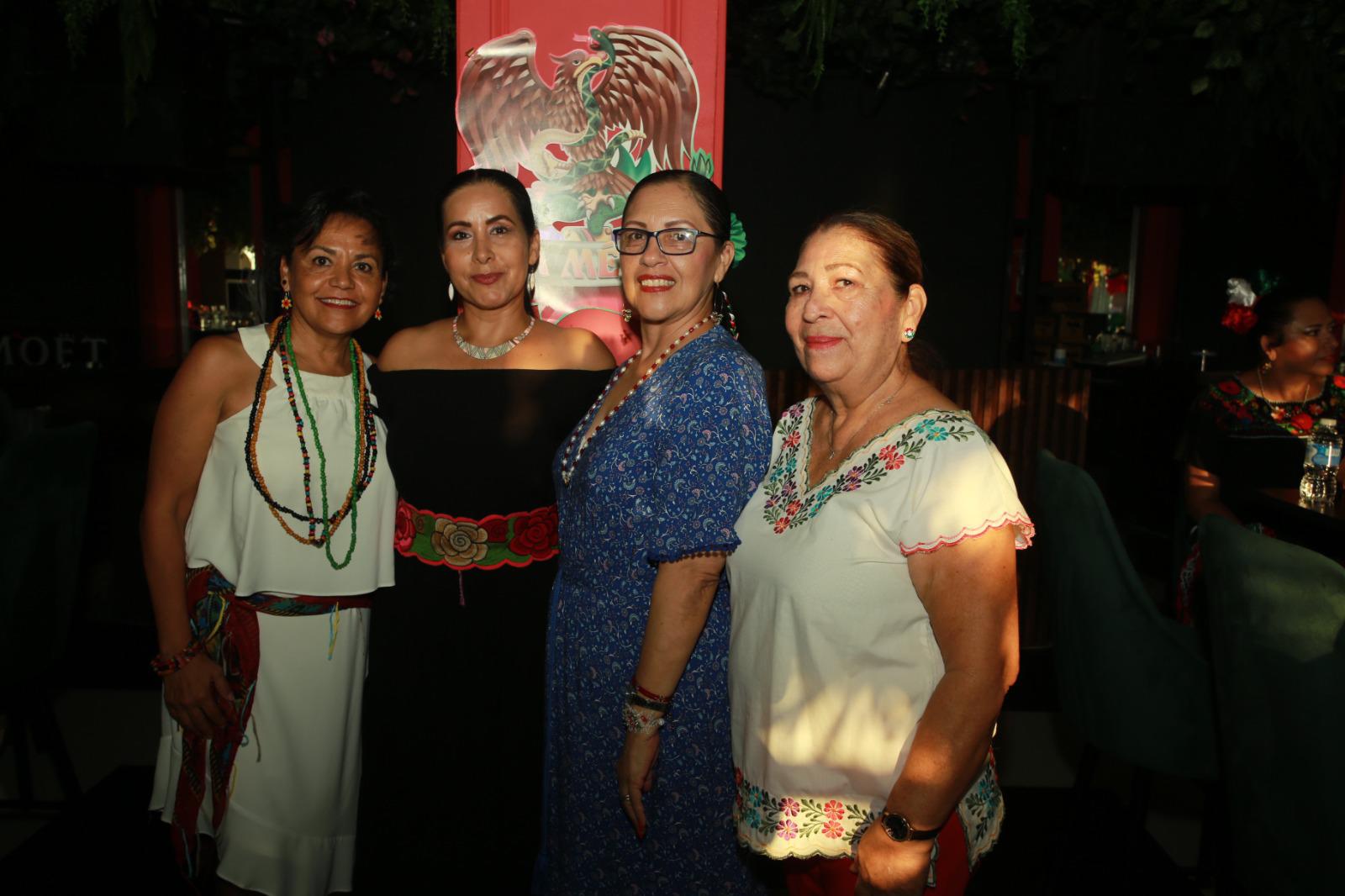 $!Leticia Rojo, Lorena Arias, Lolys Ruiz y Lupita Carrillo.