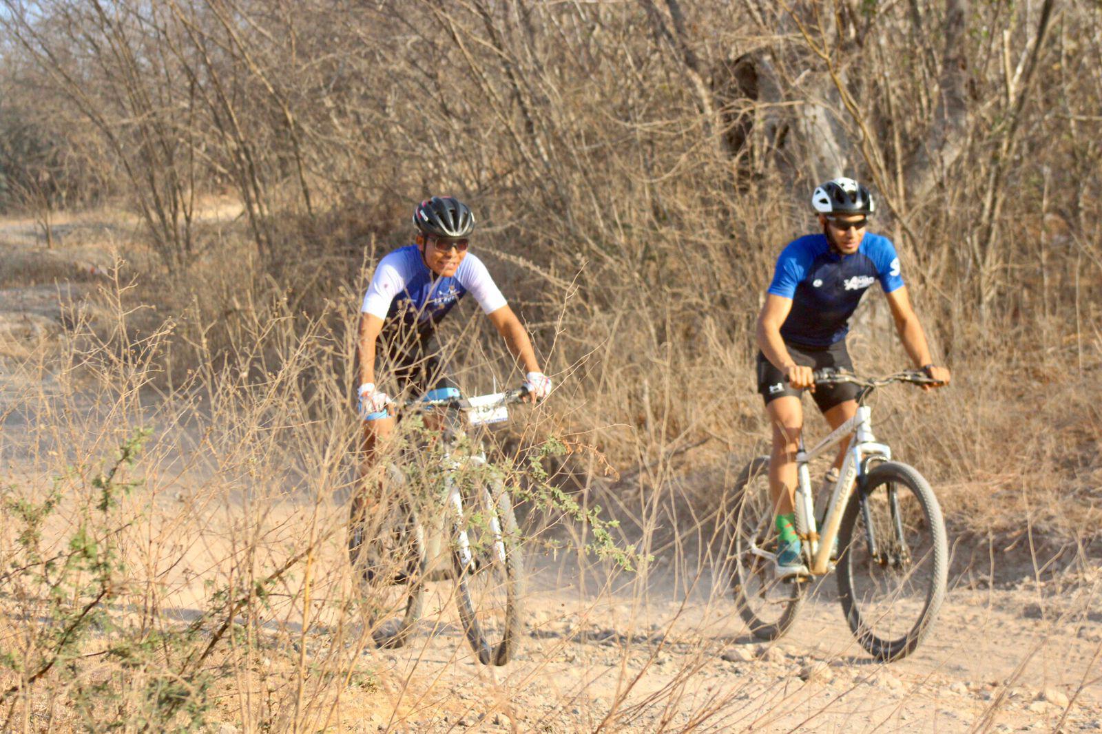 $!Borbón e Ibáñez conquistan La Ruta MTB Mazatlán