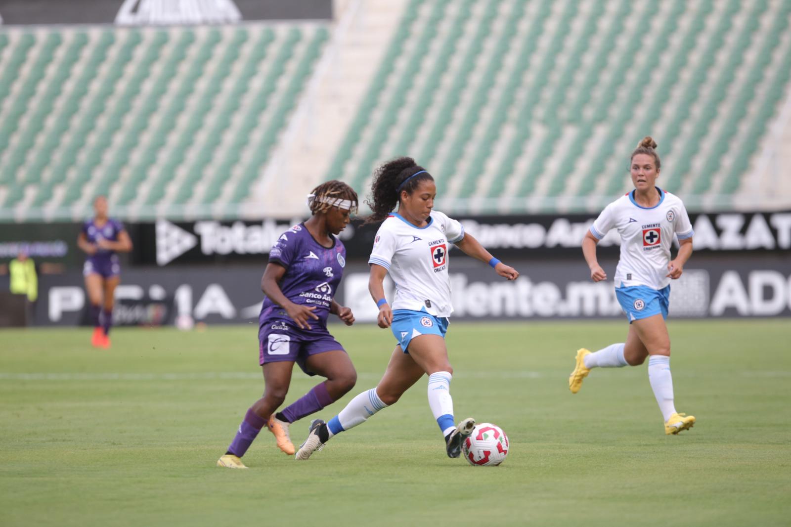 $!Cañoneras son goleadas por La Máquina en su debut en El Encanto