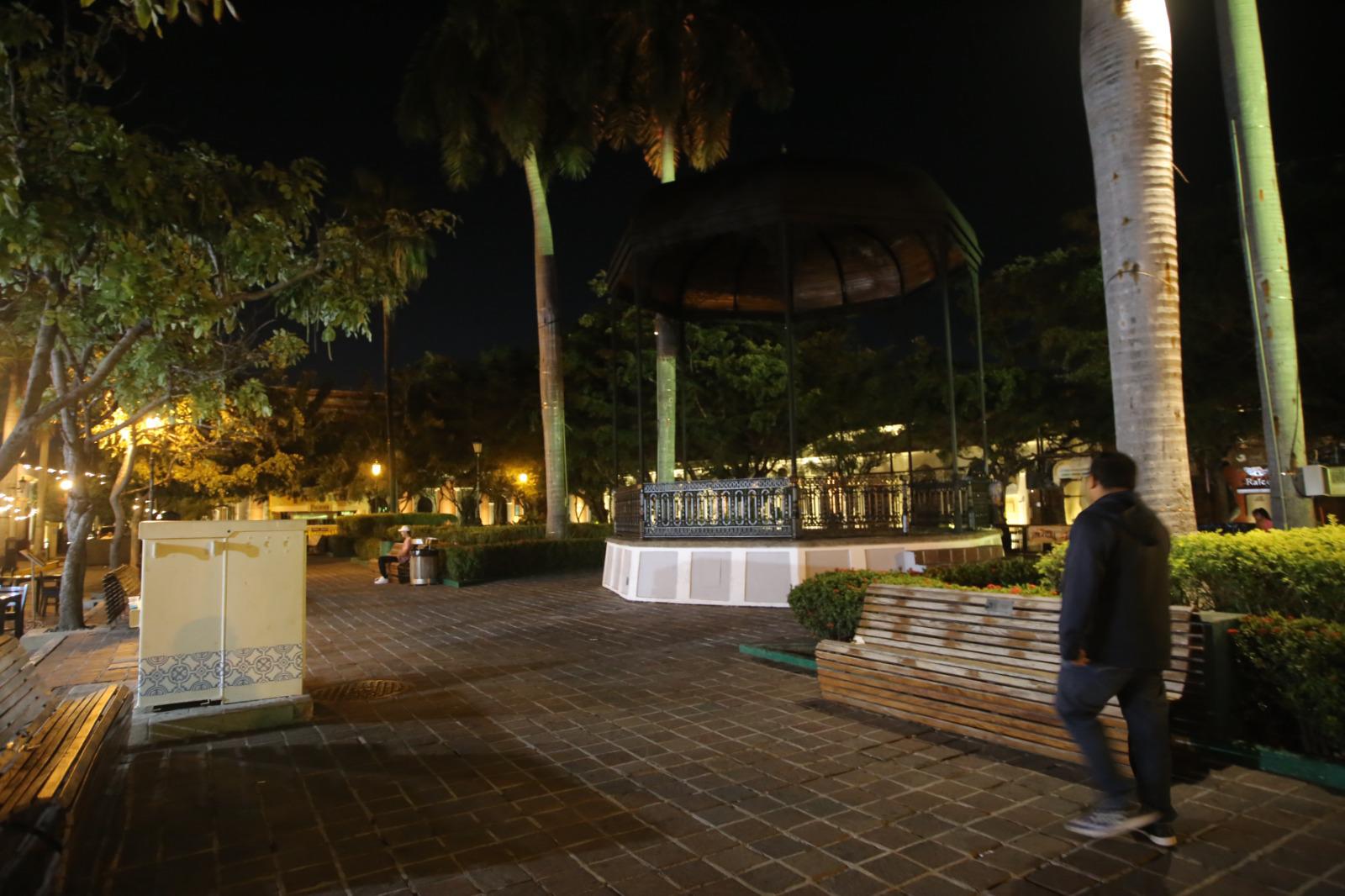 $!Viven Olas Altas y Machado una primera noche muy tranquila de Carnaval 2026