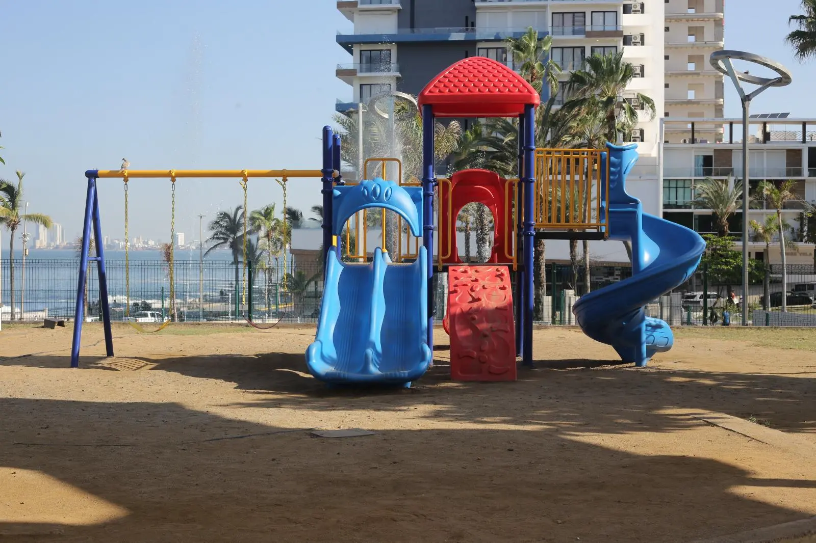 $!Con inversión superior a $2.5 millones, rehabilitan Parque Ciudades Hermanas en Mazatlán