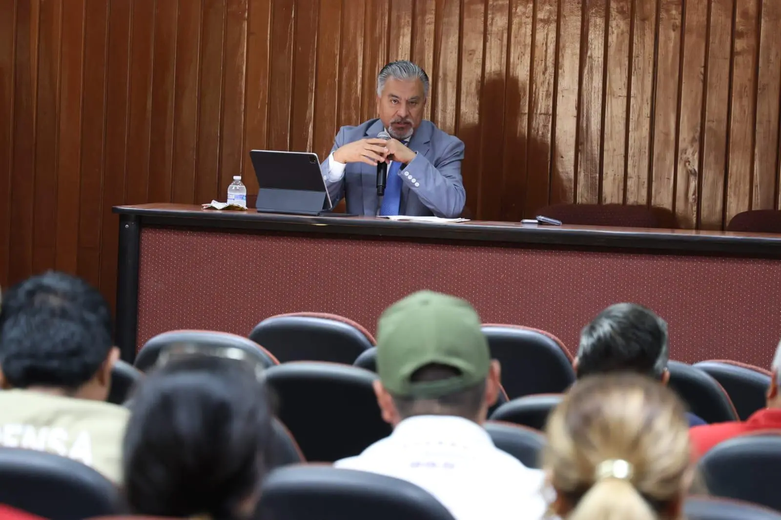 $!El tema de la ética y la responsabilidad en el ejercicio periodístico exige rigor: Magistrado Alfredo López Cruz