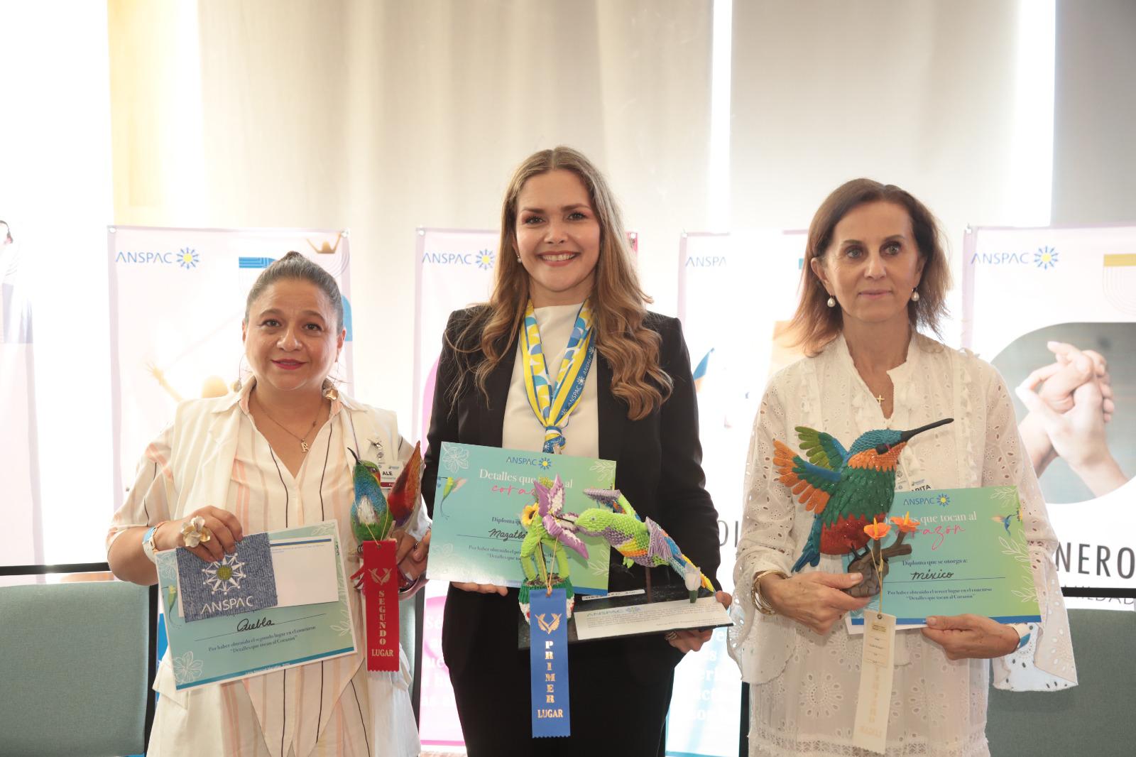 $!Puebla, Mazatlán y Ciudad de México con sus respectivos diplomas de ganadoras.