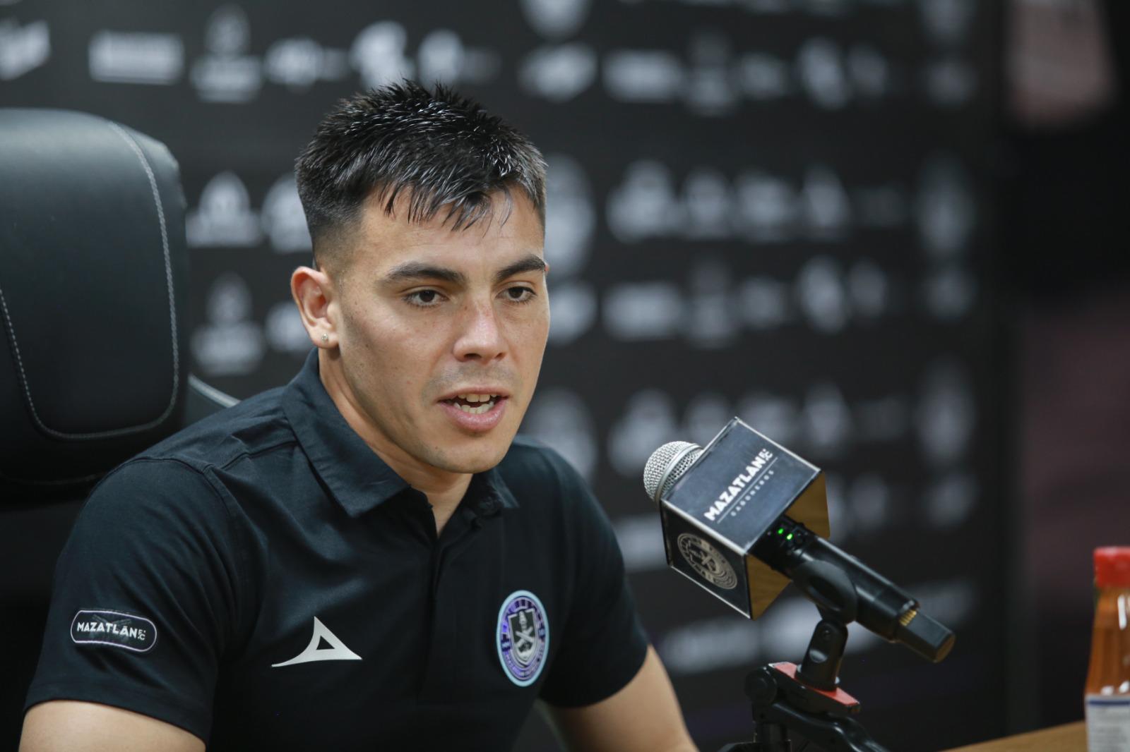 $!Tigres es un gran equipo, pero tenemos herramientas para enfrentarlo: Facundo Almada