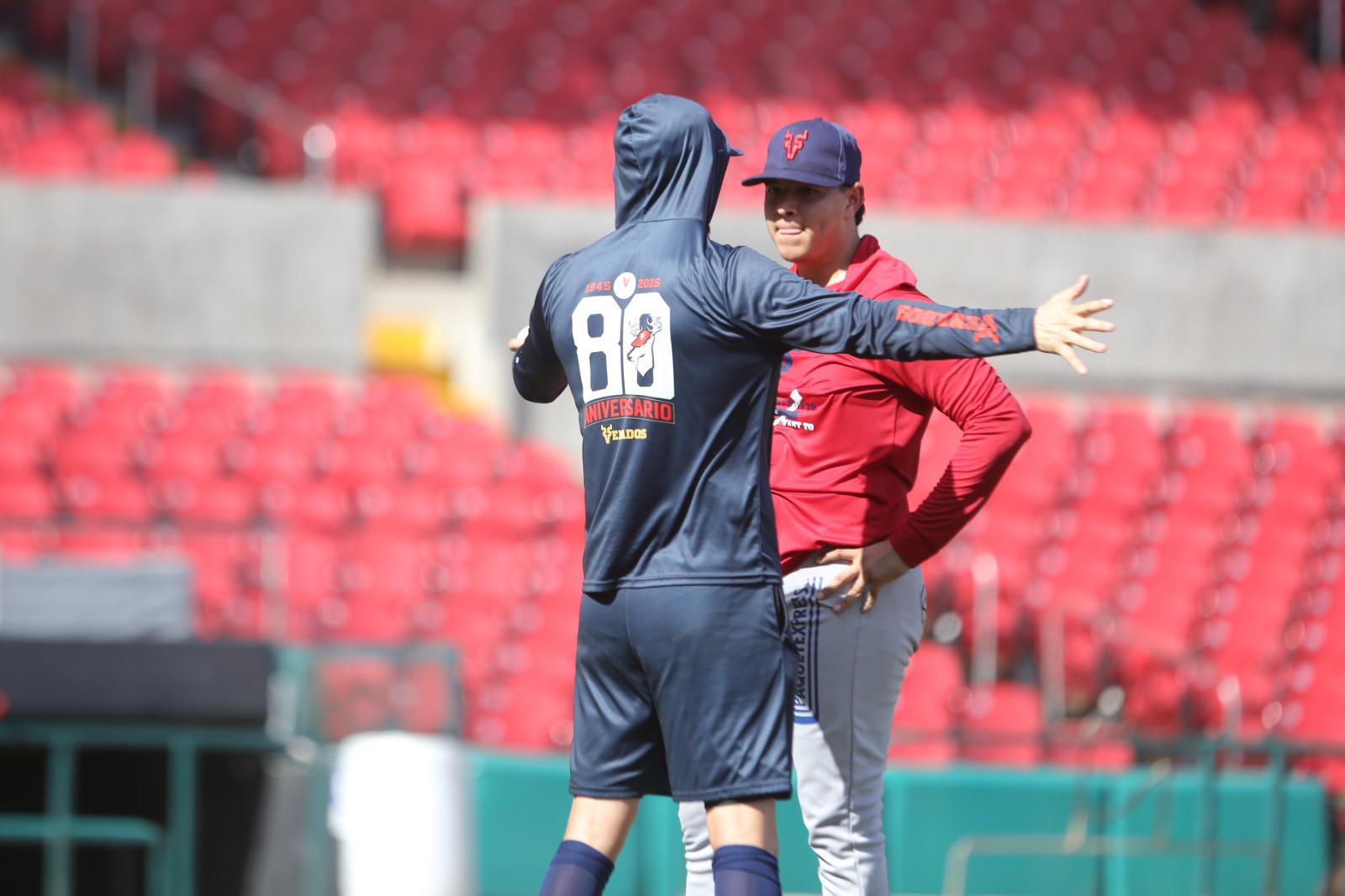 $!Se incorpora Christopher Escárrega al campamento de Venados de Mazatlán