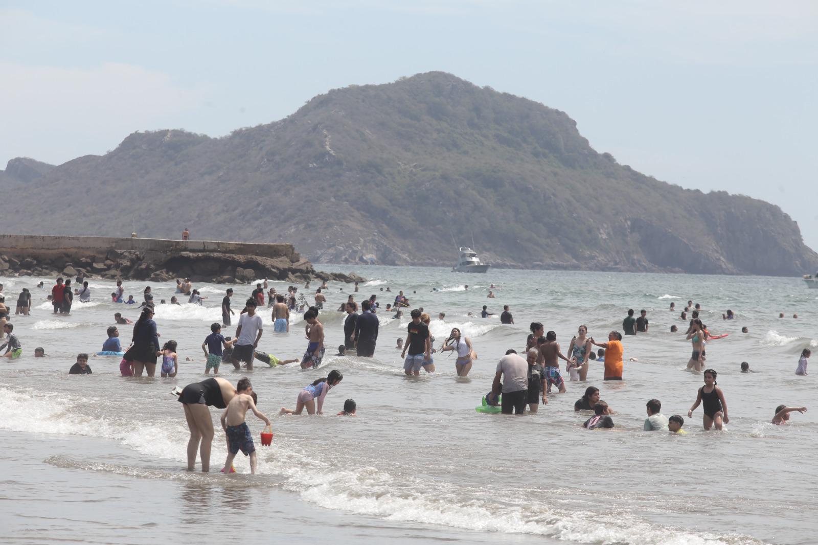 $!Impulsa Mazatlán regulación de litoral para evitar crecimiento desordenado en playas