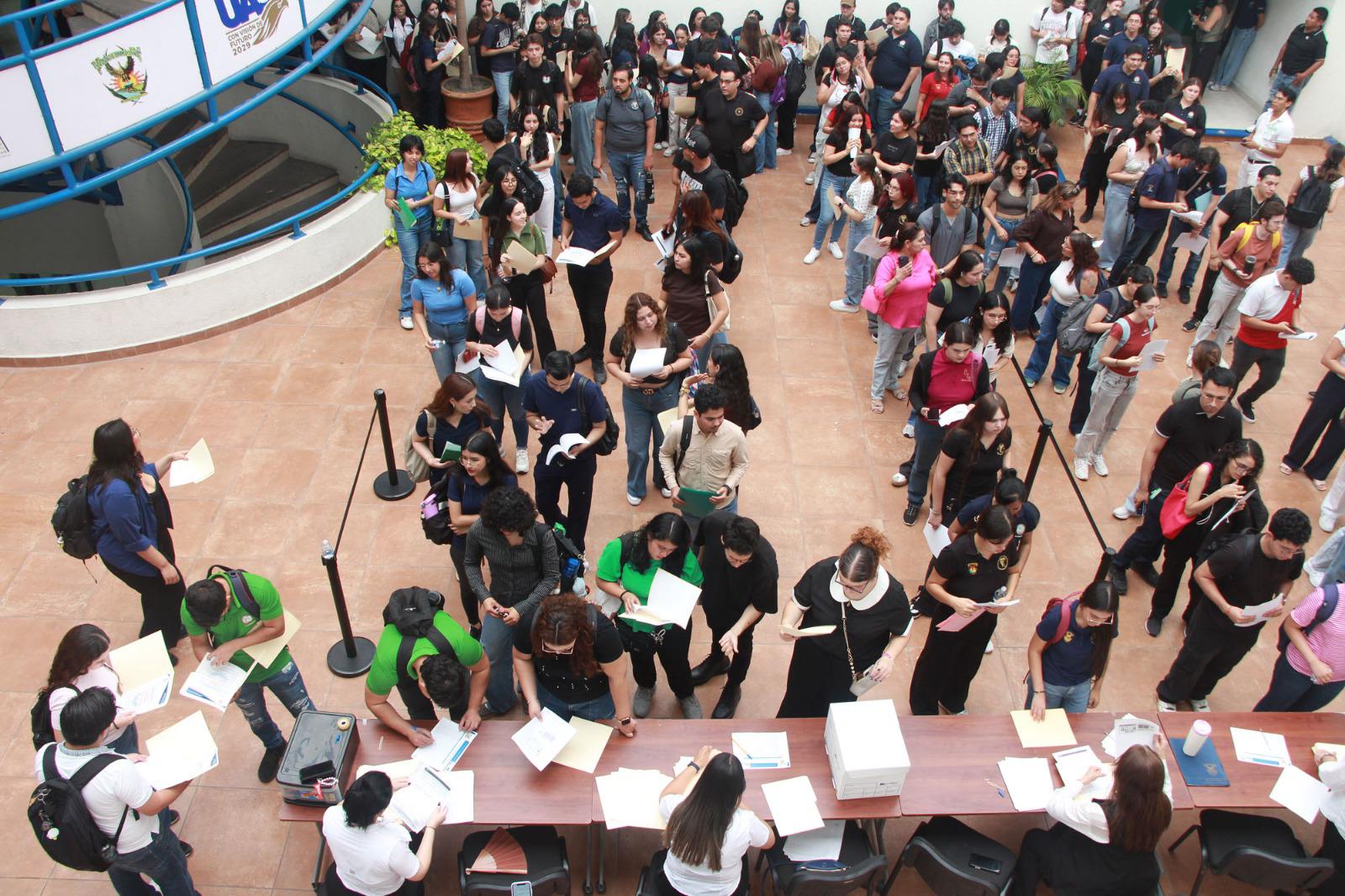 $!Da la UAS cálida despedida a delegación de 519 estudiantes que participan en el 31° Verano de la Investigación Científica y Tecnológica del Pacífico (DELFÍN)