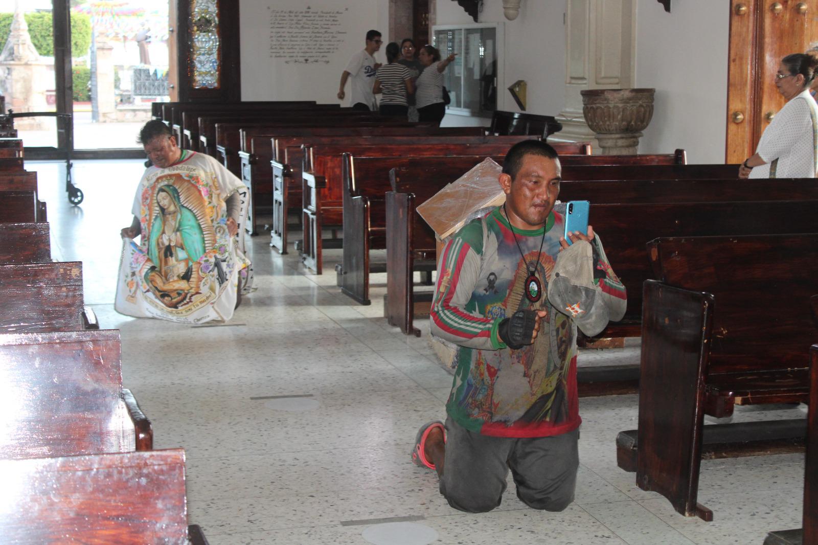 $!Peregrinan en bicicleta desde Yucatán para visitar a la Virgen del Rosario y otros santuarios de México