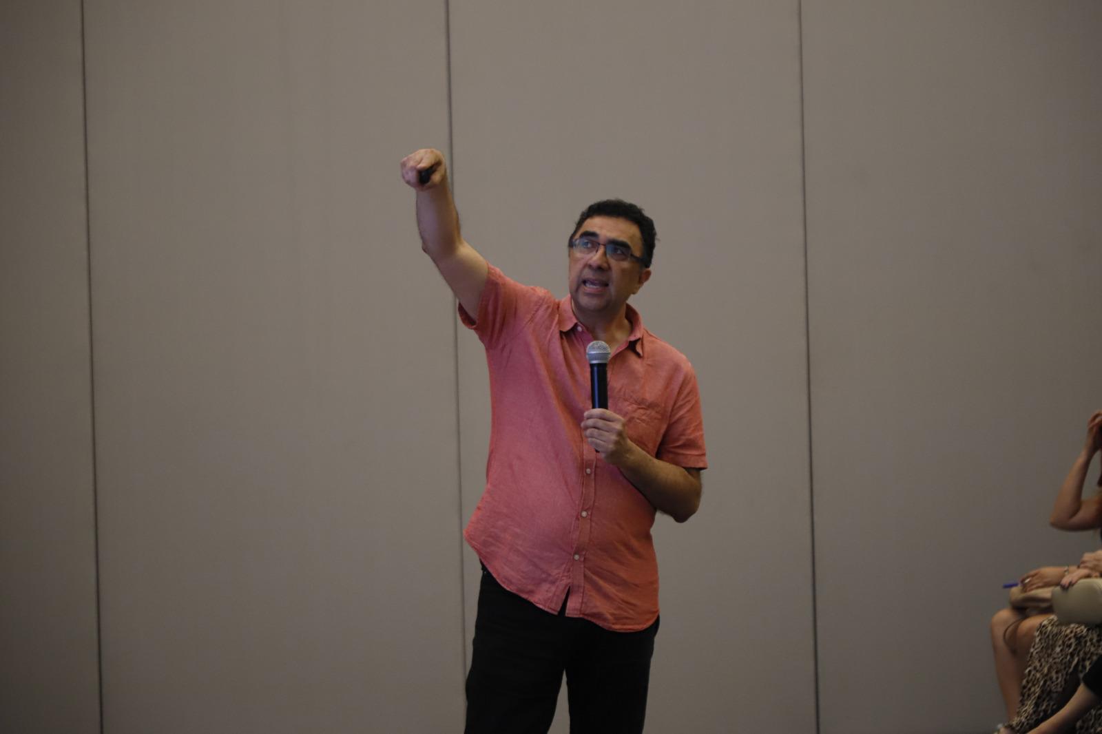 $!En criminalidad no hay asesinos solitarios, ni asesinatos aislados: Guillermo Trejo