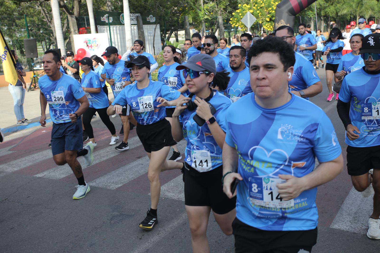 $!Celebran colorida Caminata por el Día Internacional de la Parálisis Cerebral en Mazatlán