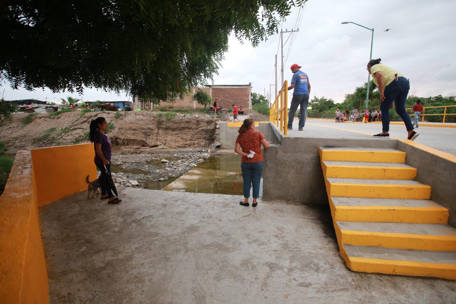 $!Inauguran puente en arroyo de la Ampliación Villa Verde, en Mazatlán