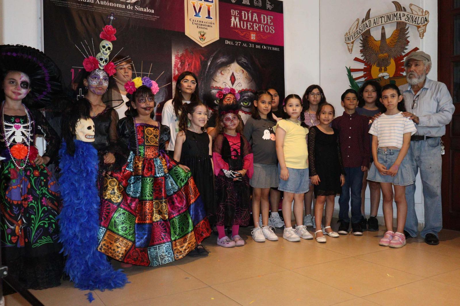 $!En la muestra hay una sala dedicada a obra de niños, alumnos de los talleres de la Casa Rosalina.