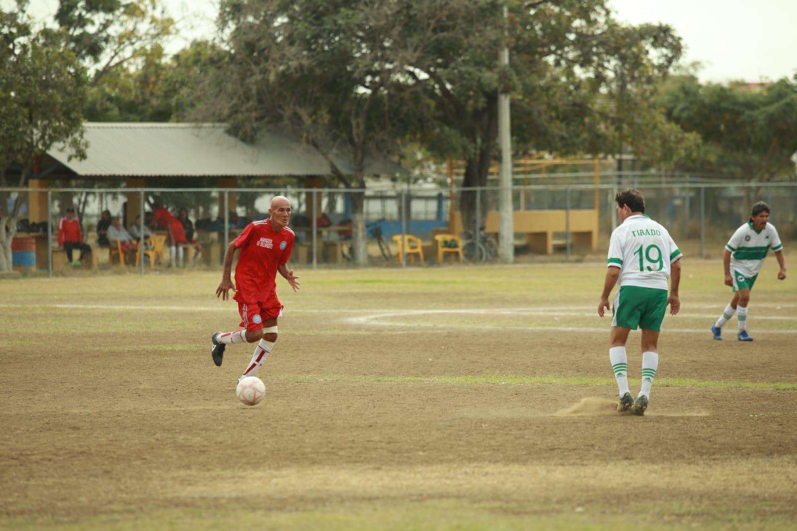 $!Amigos de Villafuerte golea a Brujildos en Torneo Regional Centenario