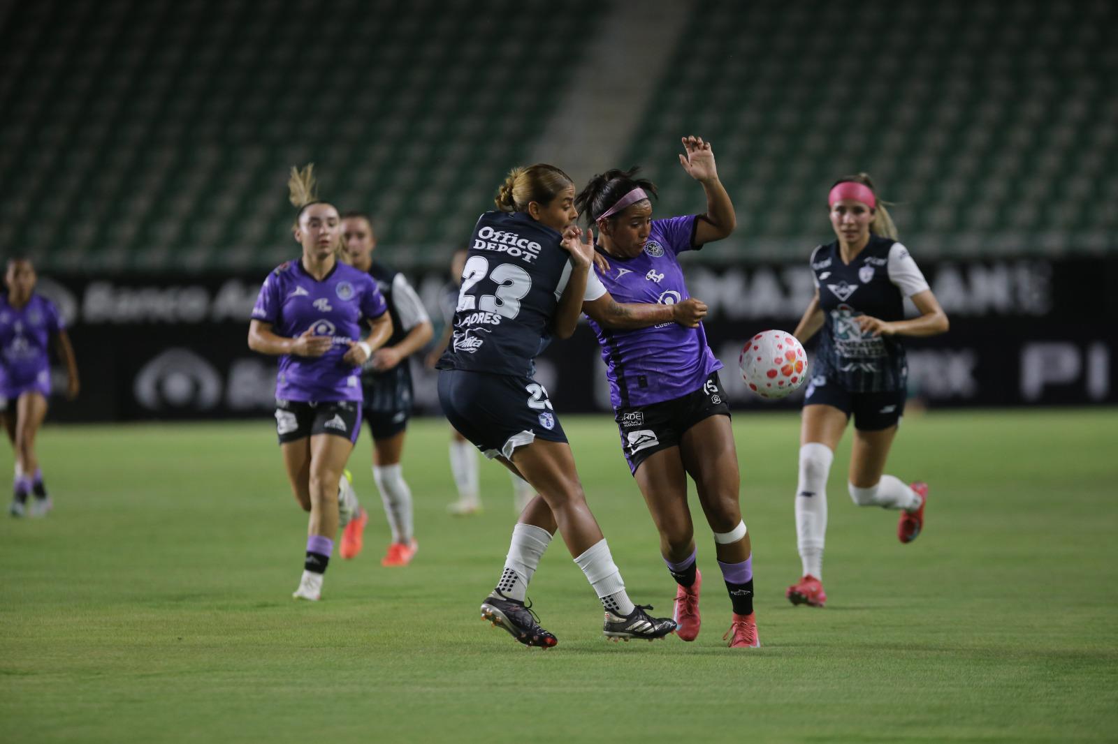 $!¡Que goleada! Cumplen Tuzas el pronóstico y aplastan 9-0 a las Cañoneras