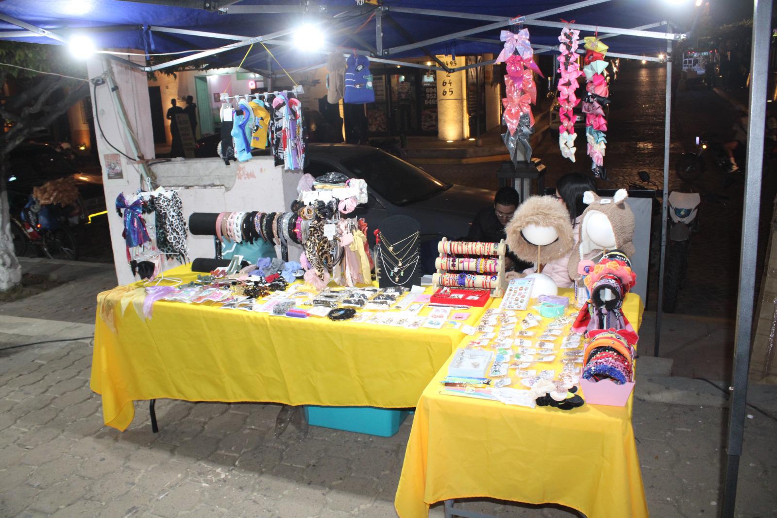 $!Comerciantes se esfuerzan para reactivar la plazuela Gabriel Leyva en El Rosario