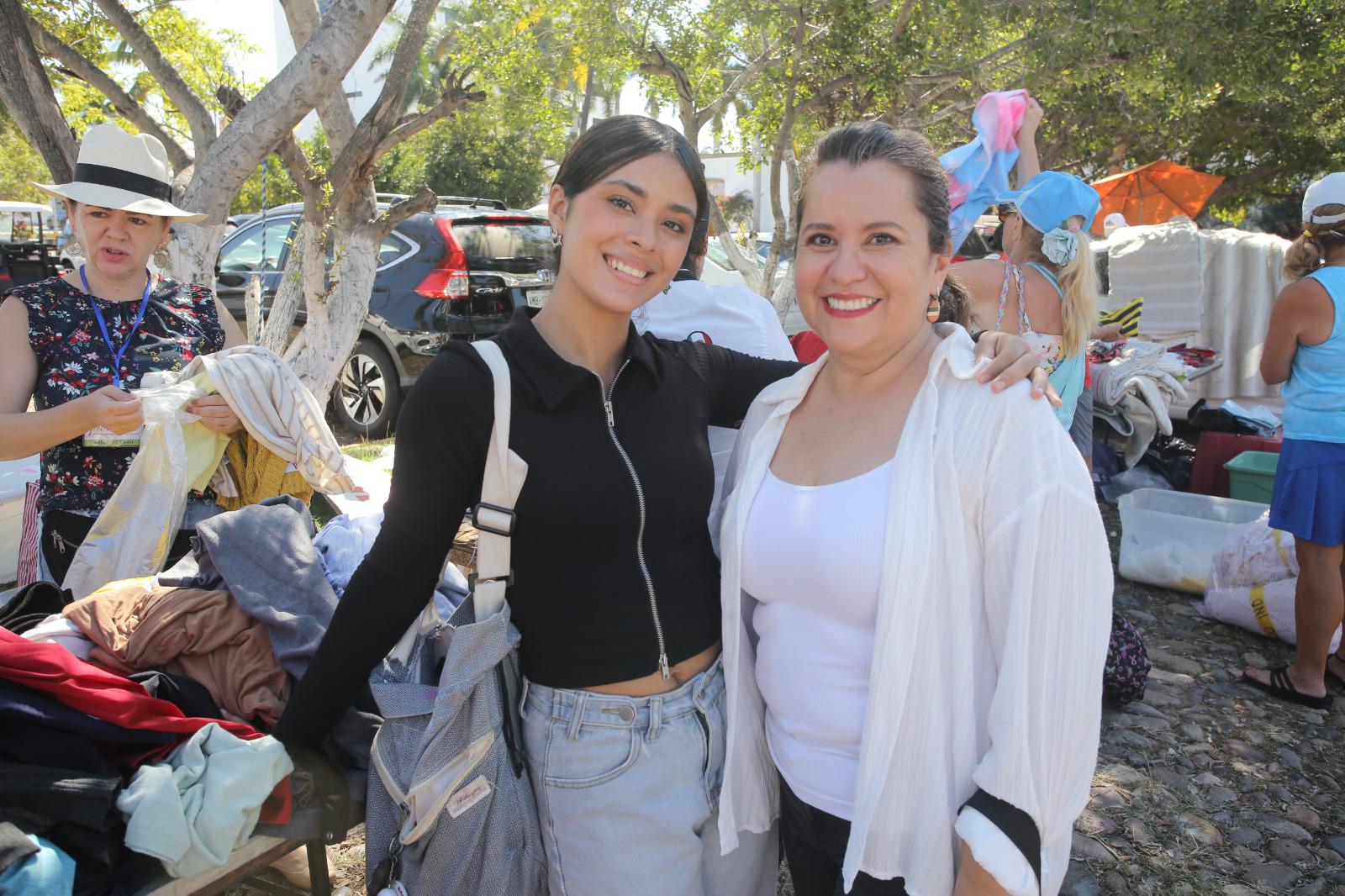 $!Alexa Villela y Noemi Raygoza.