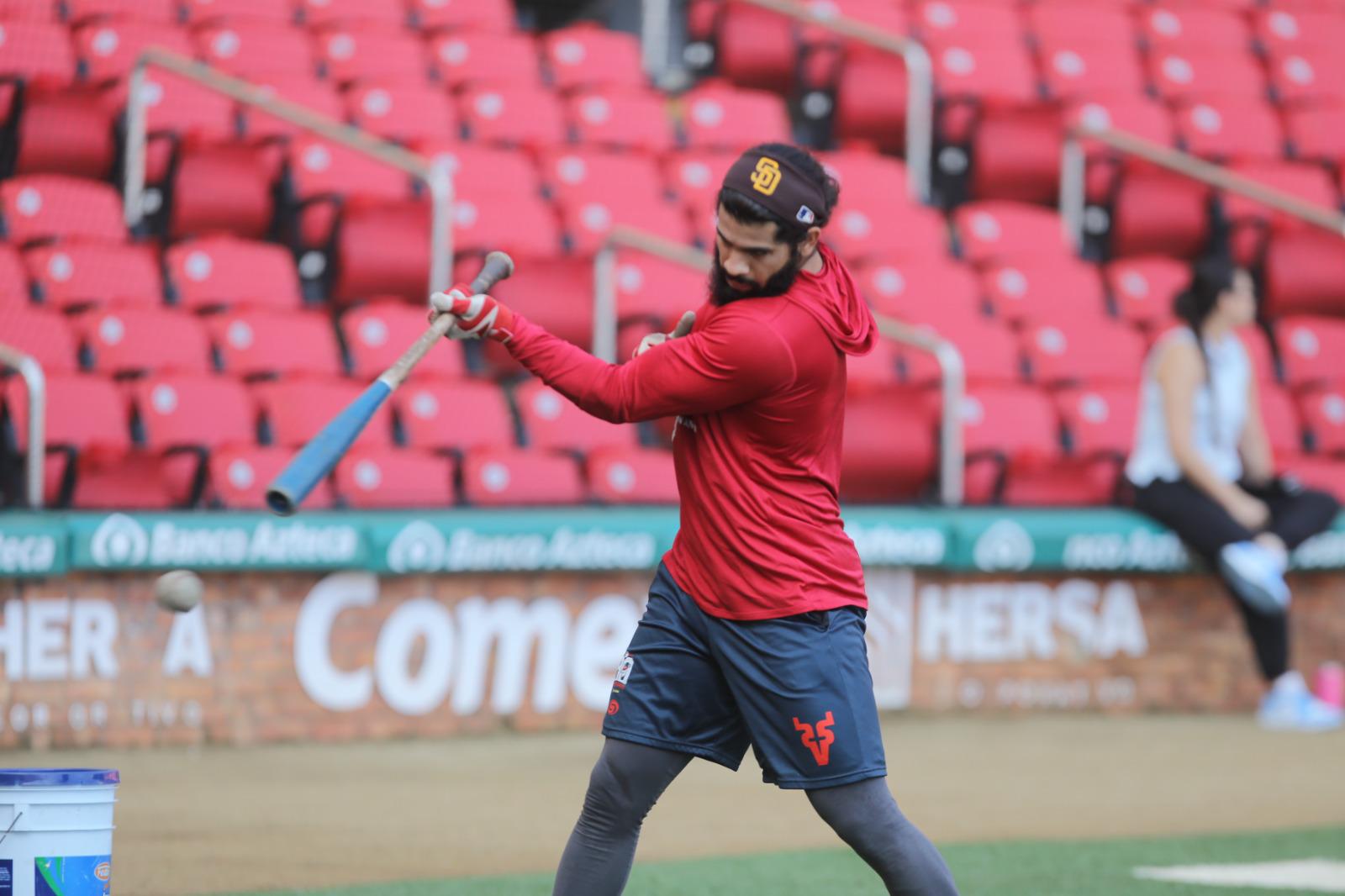 $!Se incorpora Christopher Escárrega al campamento de Venados de Mazatlán