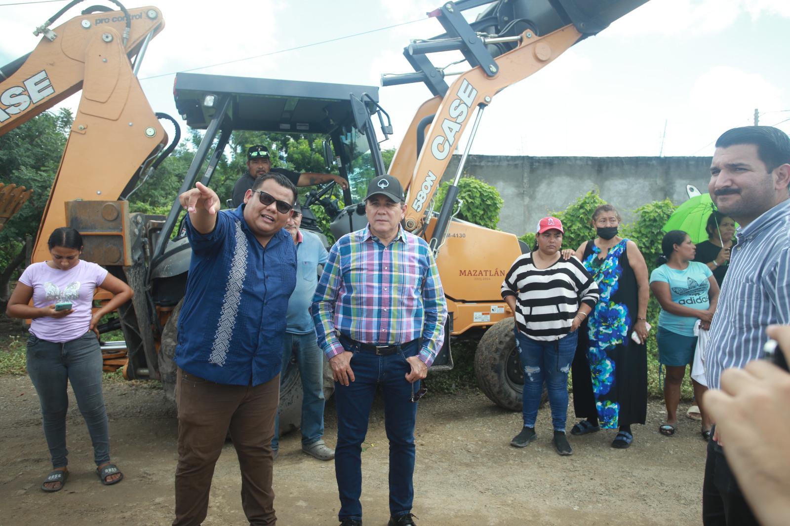 $!Exigen en Villa Unión reabrir un arroyo para prevenir más inundaciones